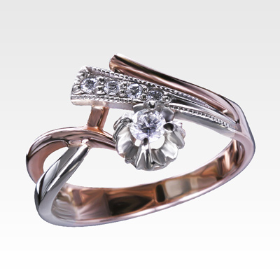 Кольцо из золота с бриллиантами Арт0101646