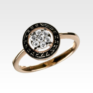 Кольцо из золота с бриллиантами Арт1101179