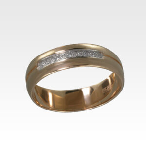 Кольцо из золота с бриллиантами Арт1101255