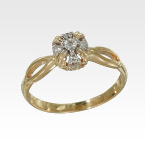 Кольцо из золота с бриллиантами Арт1101367