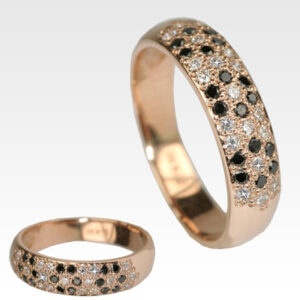 Кольцо из золота с бриллиантами Арт0101754